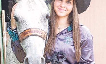 Jones and Mirabal take part in 75th NHSF rodeo